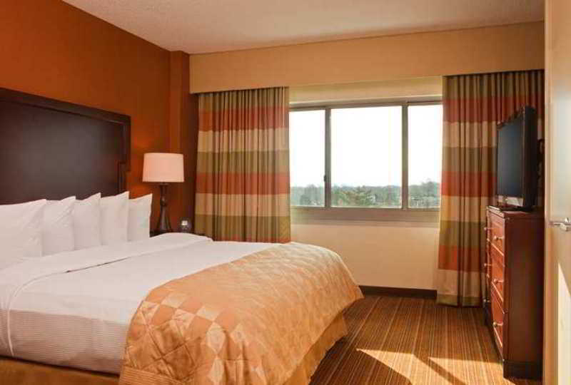 Embassy Suites Parsippany Room photo